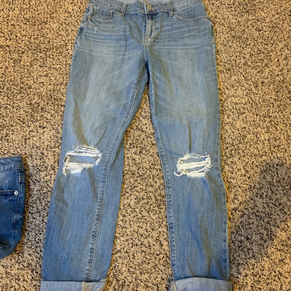 Old Navy Mid-Rise Boyfriend Jeans